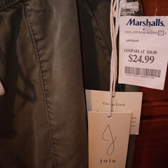 *NWT* Joie Green Wide Leg Pants! Size Medium. - Picture 3 of 4